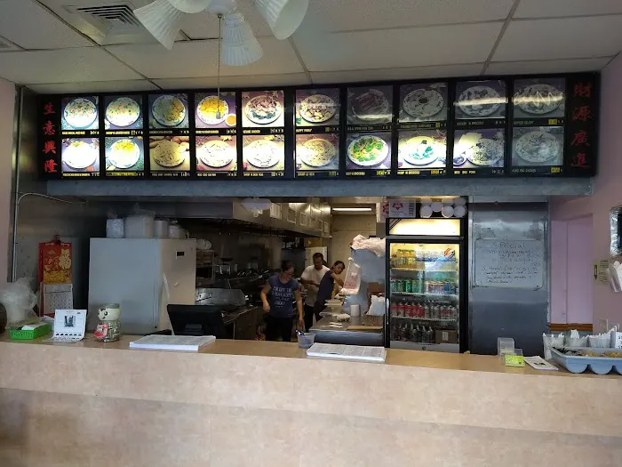 Chen's Wok 4