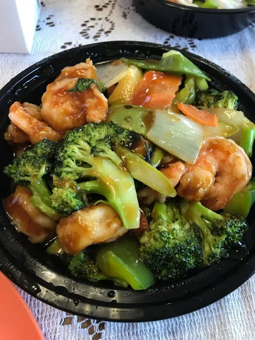 Lee's Asian Gourmet 3