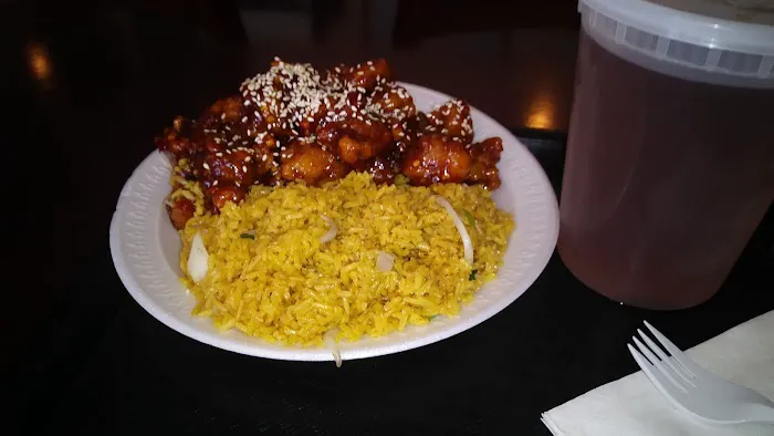 GOLDEN DRAGON CHINESE RESTAURANT 6