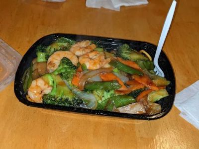 QQ Restaurant 0