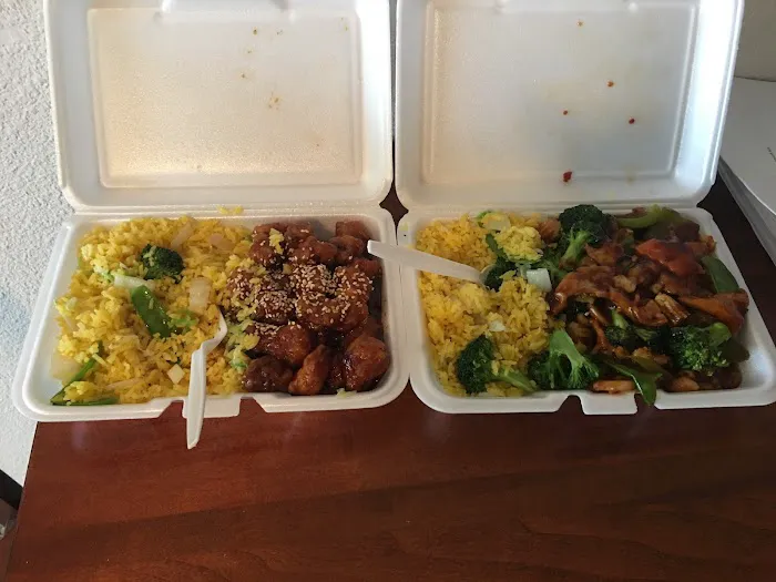 New Hong Kong Restaurant 4