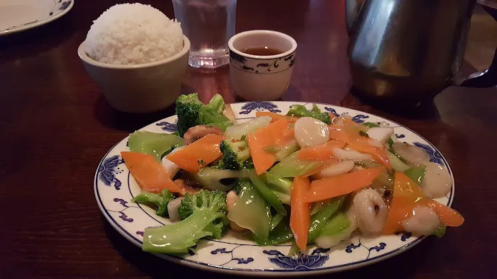 Golden China Chinese Restaurant 1