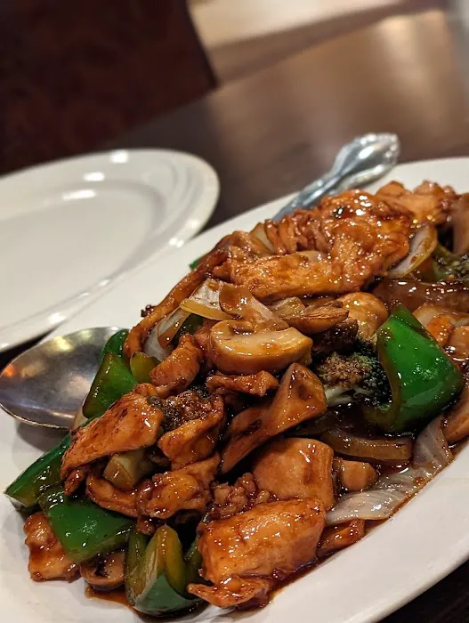 Wu's Fine Chinese Cuisine 8