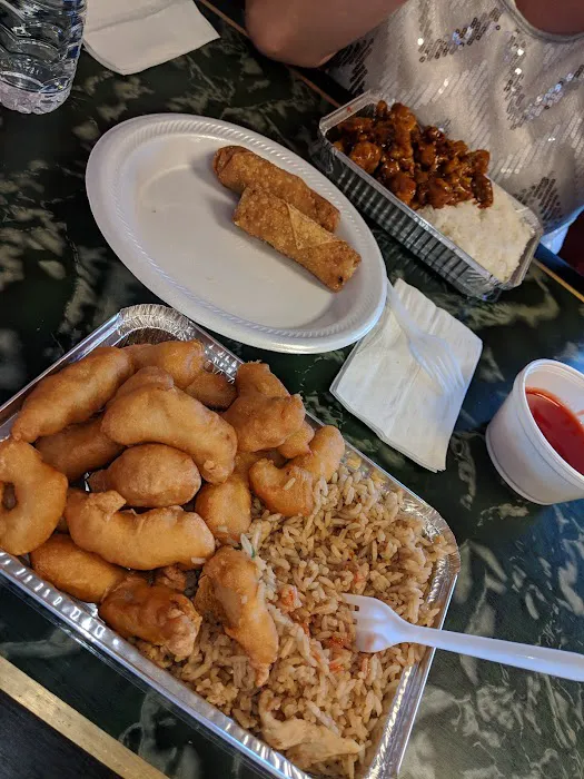 Golden Wok 6