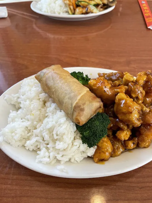 He5 Asian Bistro 4