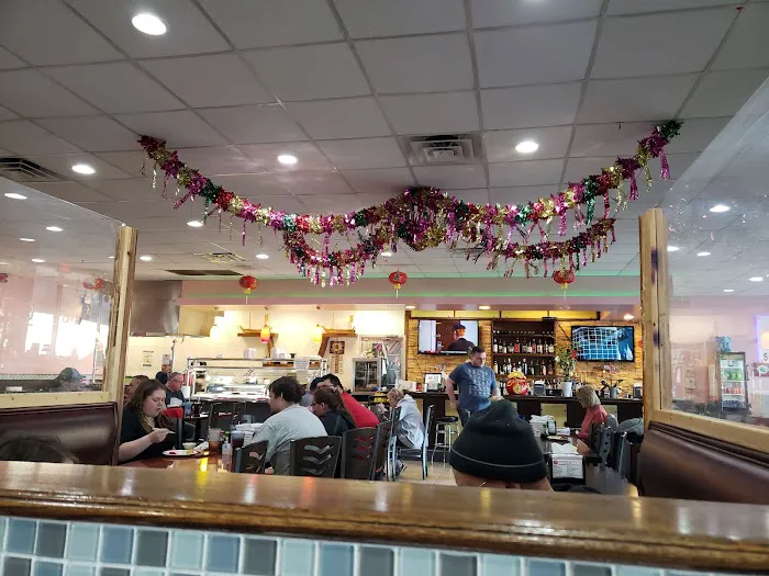 Hong Kong Buffet Sushi Hibachi Lounge 4