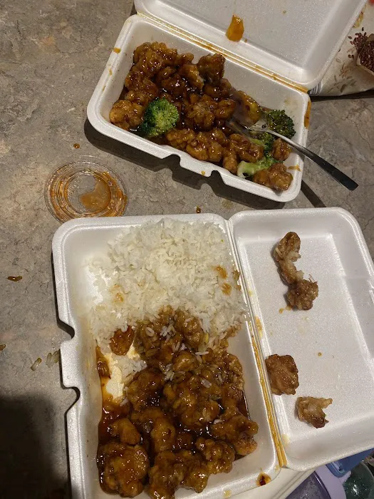 New Peking Restaurant 4