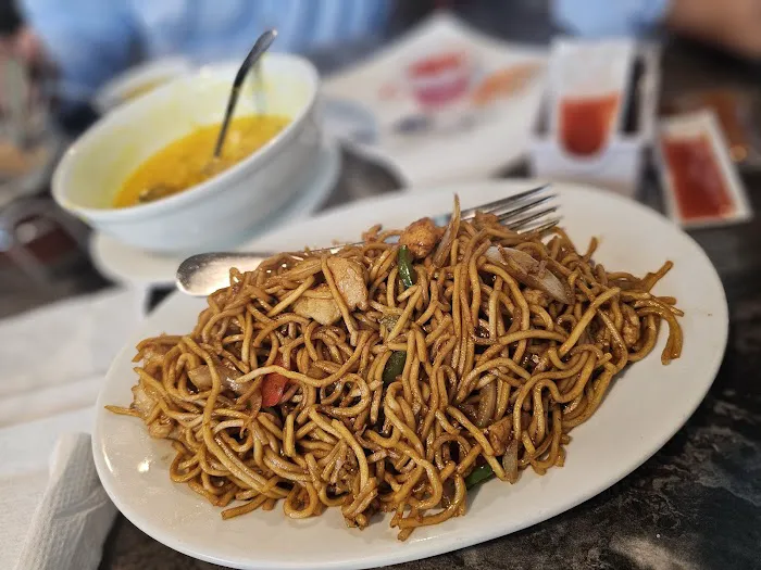 Golden Dynasty Halal Chinese & Indian 1