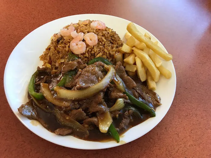 Chino Rico & Rico Tea (535/Vineland Rd) 6
