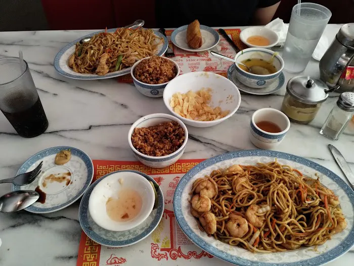 Peking Chinese Restaurant 7