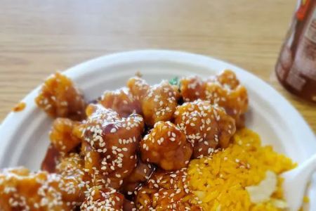 Golden Wall Chinese Restaurant