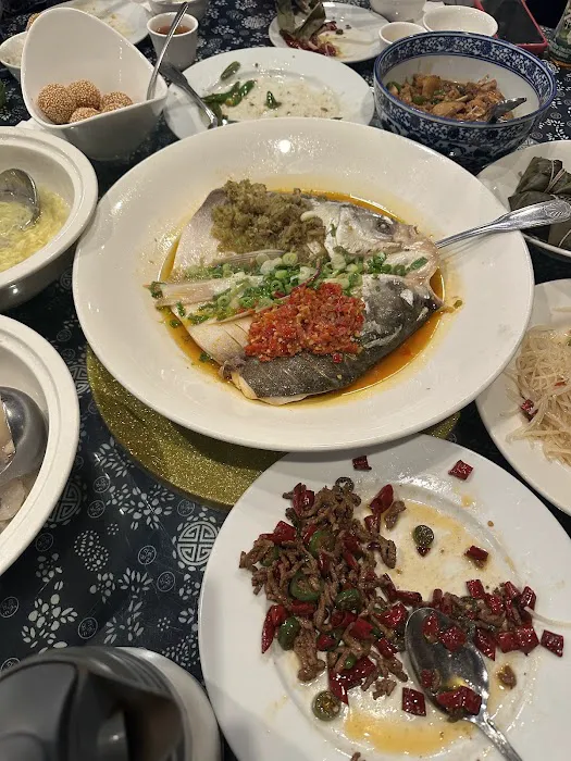 Long's Kitchen 6