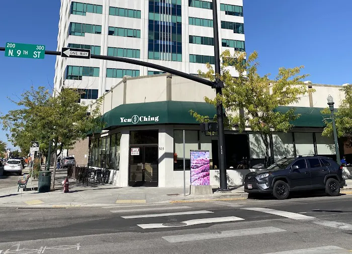 Yen Ching Restaurant 7