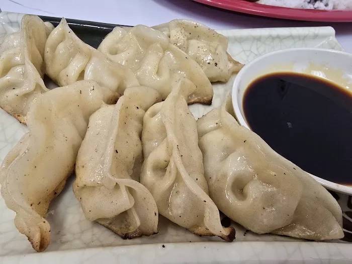 Yummy Noodle House 4