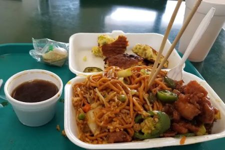 Lucky Chinese Food