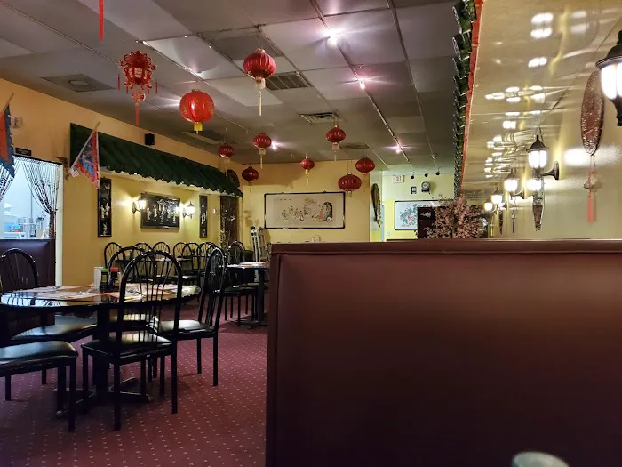 Wok Cuisine Chinese Restaurant & Sushi Bar 9