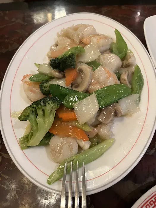 Wok Cuisine Chinese Restaurant & Sushi Bar 5