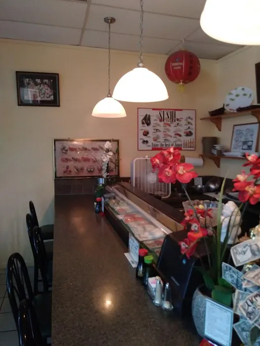 Wok Cuisine Chinese Restaurant & Sushi Bar 3