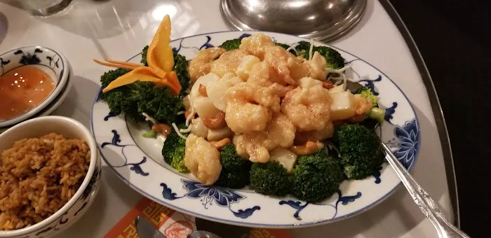 Su's Garden Chinese Restaurant 8