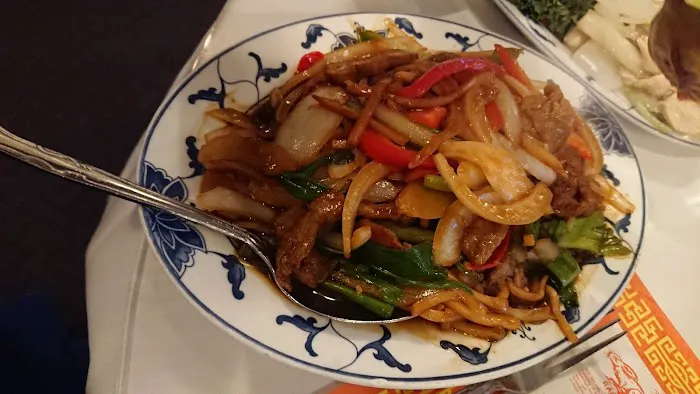 Su's Garden Chinese Restaurant 5