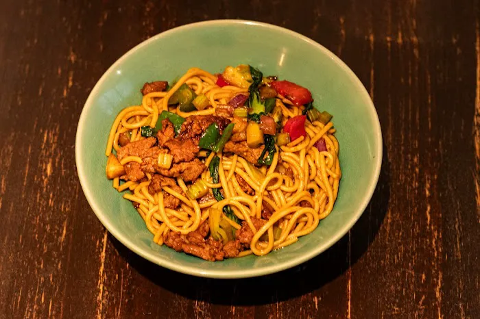 Jiang's Kitchen 疆湖 - Halal Chinese Food 6