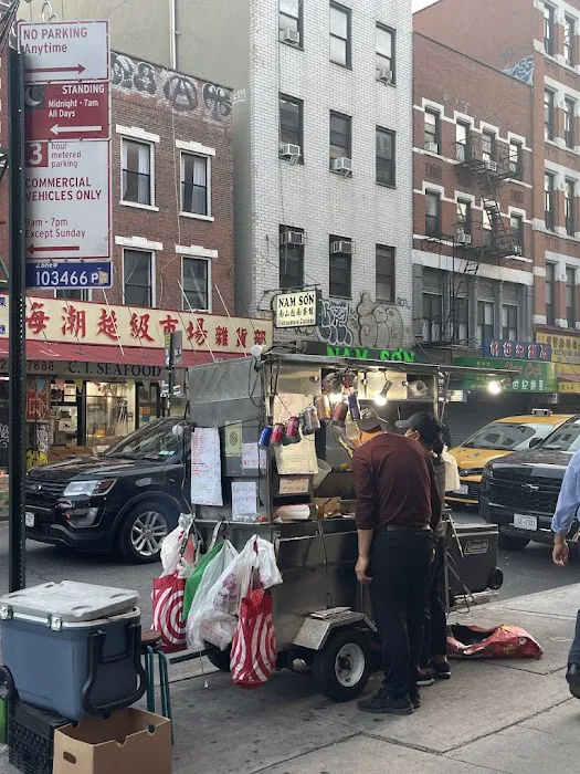 Grand Street Skewer Cart 1
