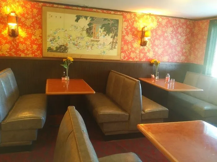 Golden House Restaurant 6