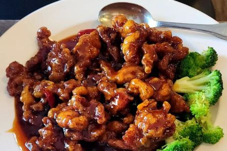 Koi Chinese Cuisine & Lounge