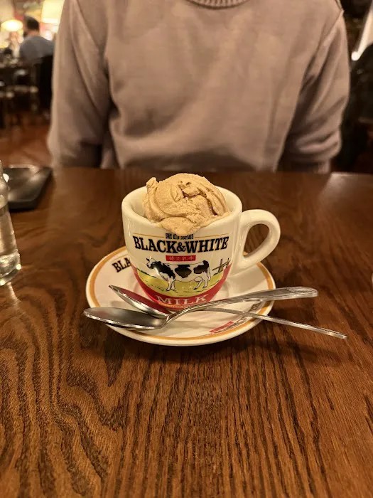 Nomad Tea Parlour 5