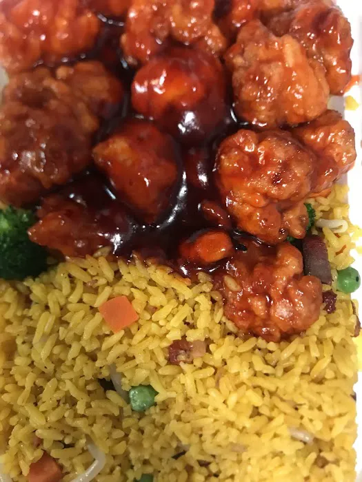 Eddie's Chinese Restaurant 7