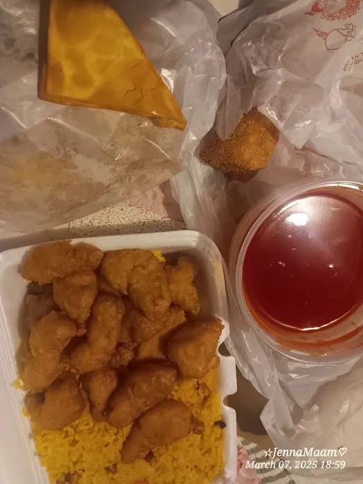 Eddie's Chinese Restaurant 4
