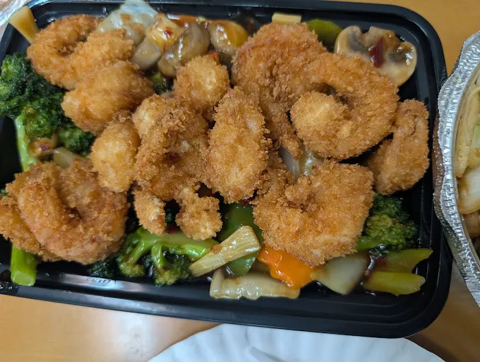 East Wok Chinese Restaurant 2