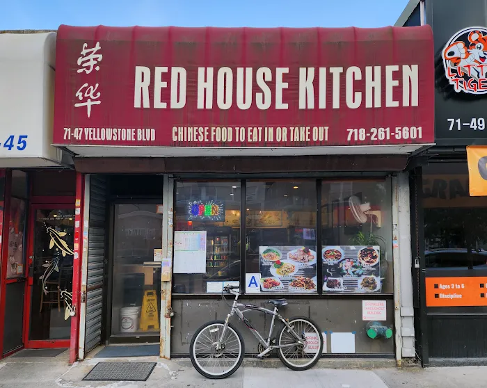 Red House Kitchen 10