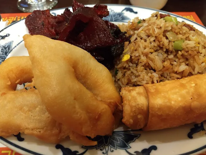 New King Yen Chinese Restaurant 4
