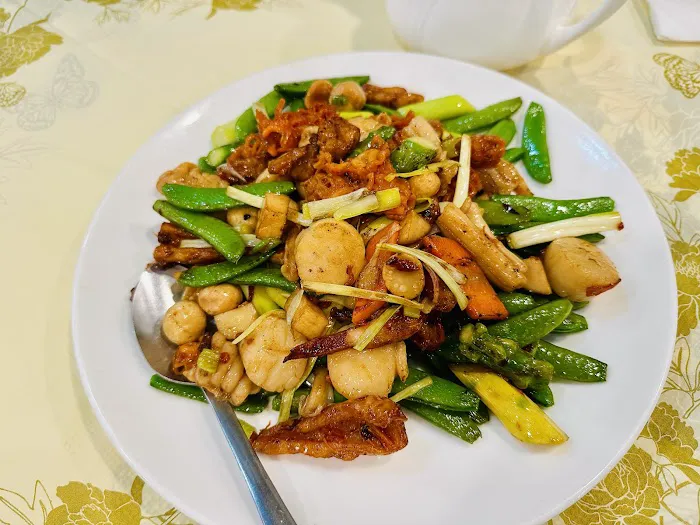 New Farmhouse Eatery Inc. 新农家菜 7