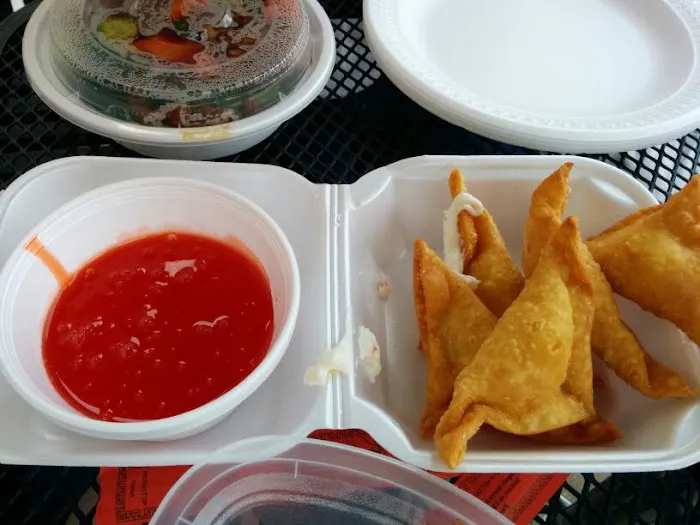 Yummi Yummi Chinese Restaurant 6