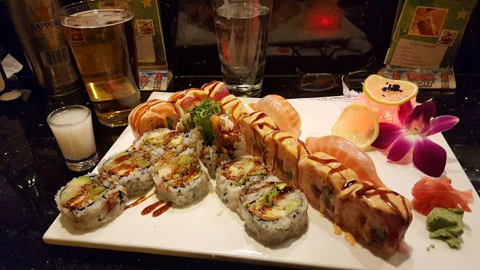 East Moon Asian Bistro 5