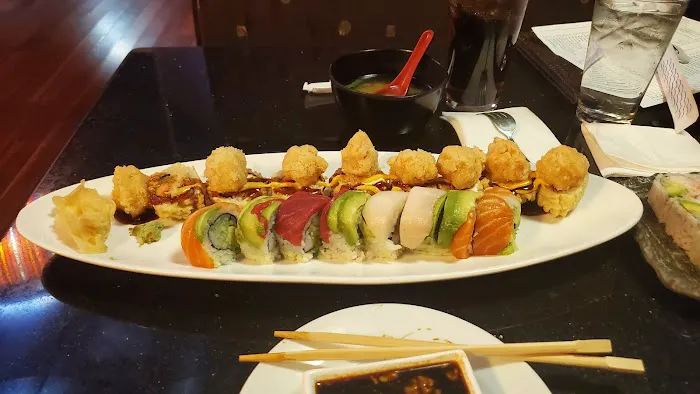 East Moon Asian Bistro 8