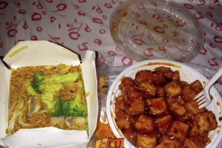 Lucky House Chinese Carry Out