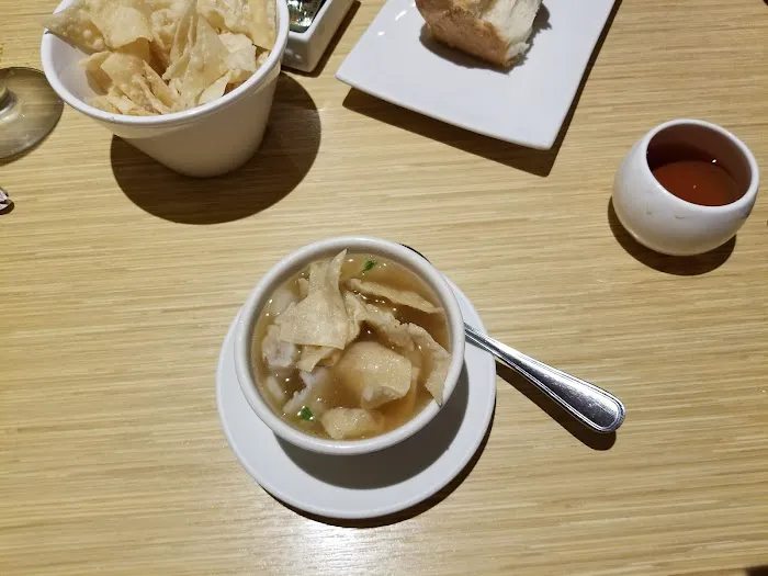 Gim Ling Restaurant 8