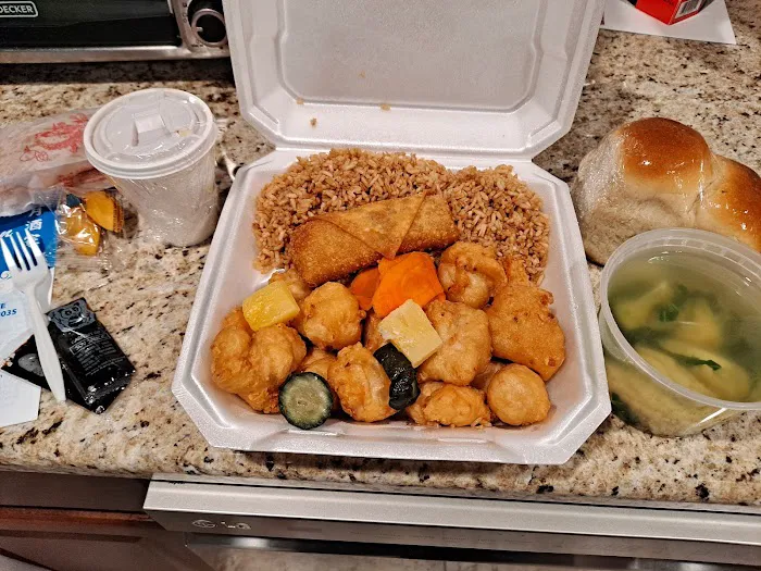 China Moon To-Go 8