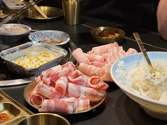 East Dumpling House 6