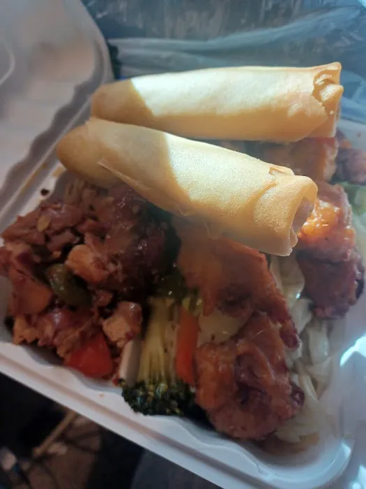 Little Chef Asian Kitchen 5