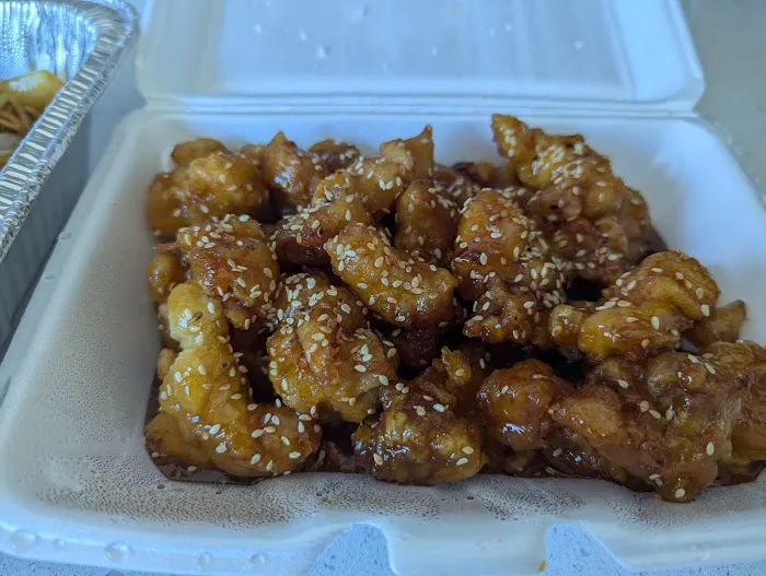 Little Panda Asian Cafe 8