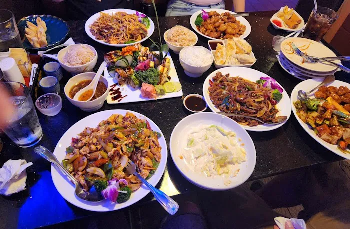 Sunrise Asian Cuisine Restaurant 6