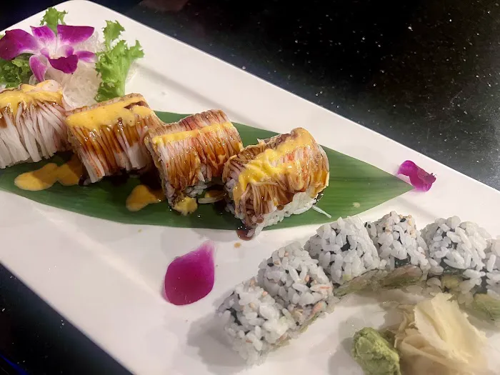Eight Square 八方 - Chinese, Sushi & Bar 2