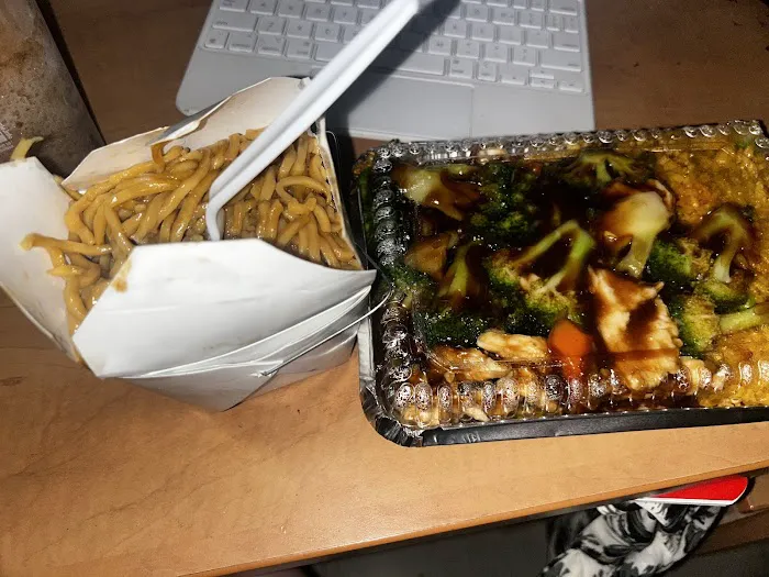 K Q Restaurant 6