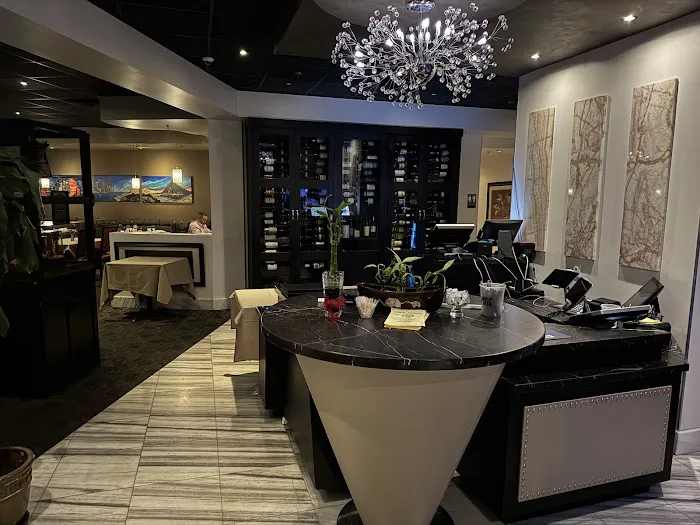 Jade Palace Restaurant 4