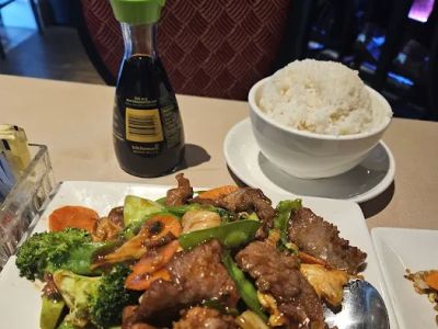Jade Palace Restaurant 0