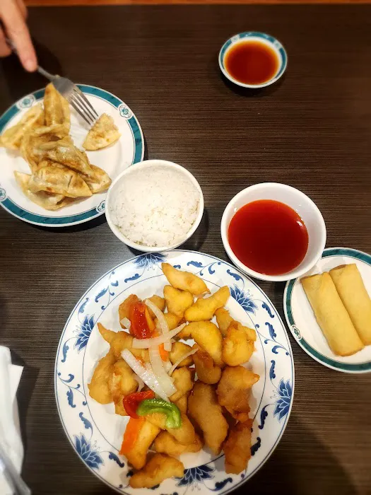 Hong Kong Asian Cuisine 4